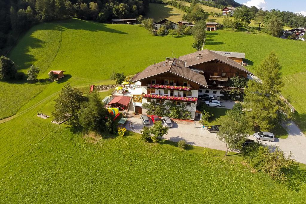 Hotel Ladestatthof Neustift im Stubaital Exterior foto