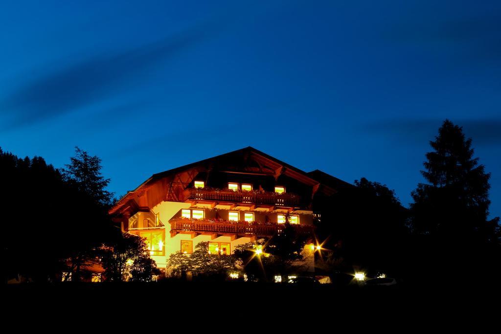 Hotel Ladestatthof Neustift im Stubaital Exterior foto